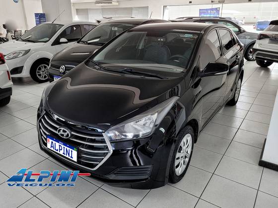 HYUNDAI HB20S 1.6 COMFORT PLUS 16V FLEX 4P AUTOMÁTICO
